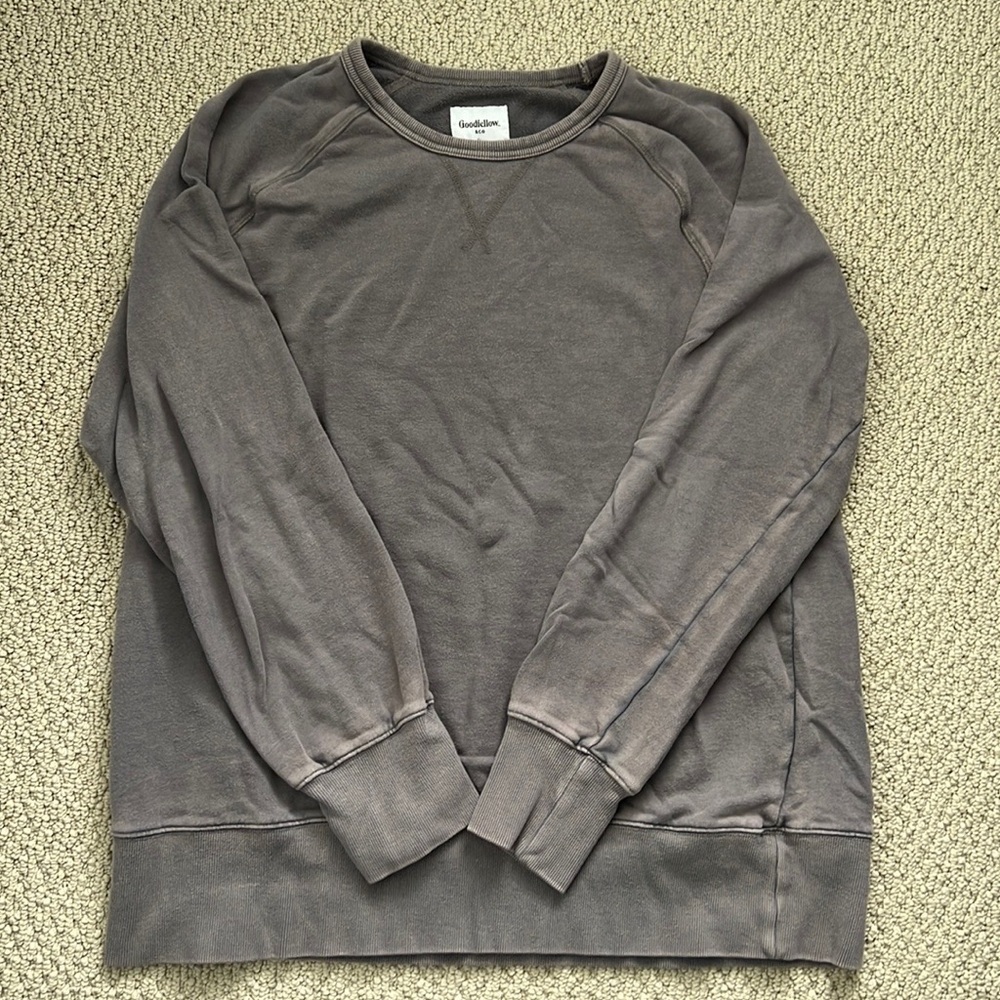 Goodfellow crewneck size large